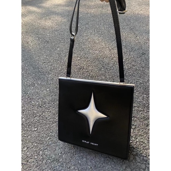 Túi xách đeo chéo nam nữ y2k hiphop cá tính