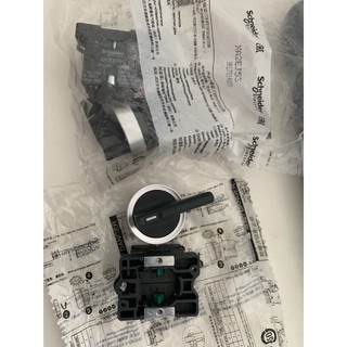 Công tắc 3 vị trí XA2EJ53 Schneider 2 NO, phi 22mm
