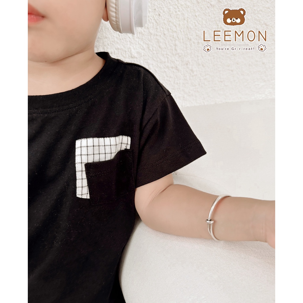 Bộ cotton cộc trơn phối túi kẻ Leemon cho bé trai