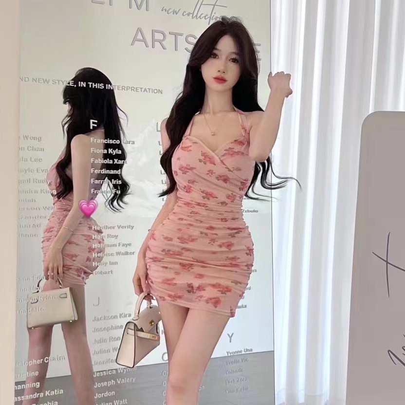 Đầm Hai Dây Cổ Yếm In Họa Tiết Phong Cách Quyến Rũ Dành Cho Nữ