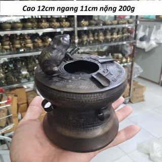 Gạt tàn hình trống cóc chất liệu bằng đồng MS025
