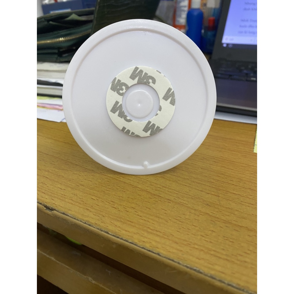 Bộ Wobbler để bàn và bảng nhựa đen viết xóa đc chuyên dùng tại cái điểm bán hàng như siêu thị, cửa hàng, shop thời trang