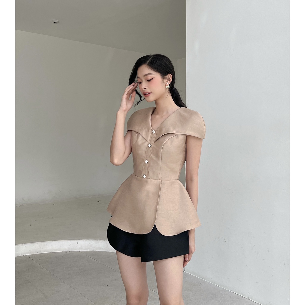 BBSTORE'S Áo Peplum Cổ V Phối Nút Hoa Đá Sang Trọng -A1748