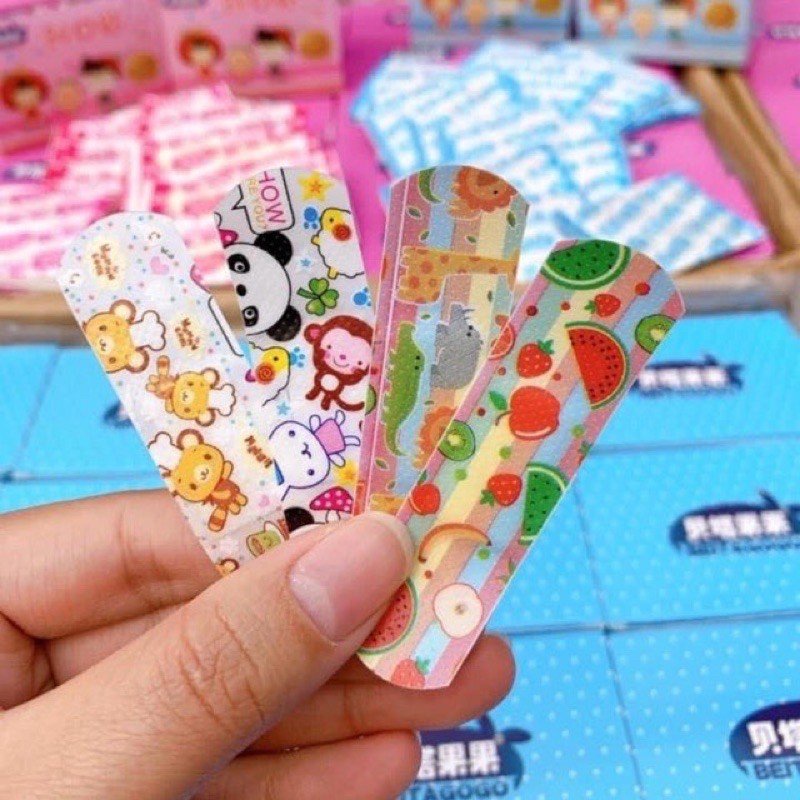 Băng keo cá nhân urgo in họa tiết cute đáng yêu