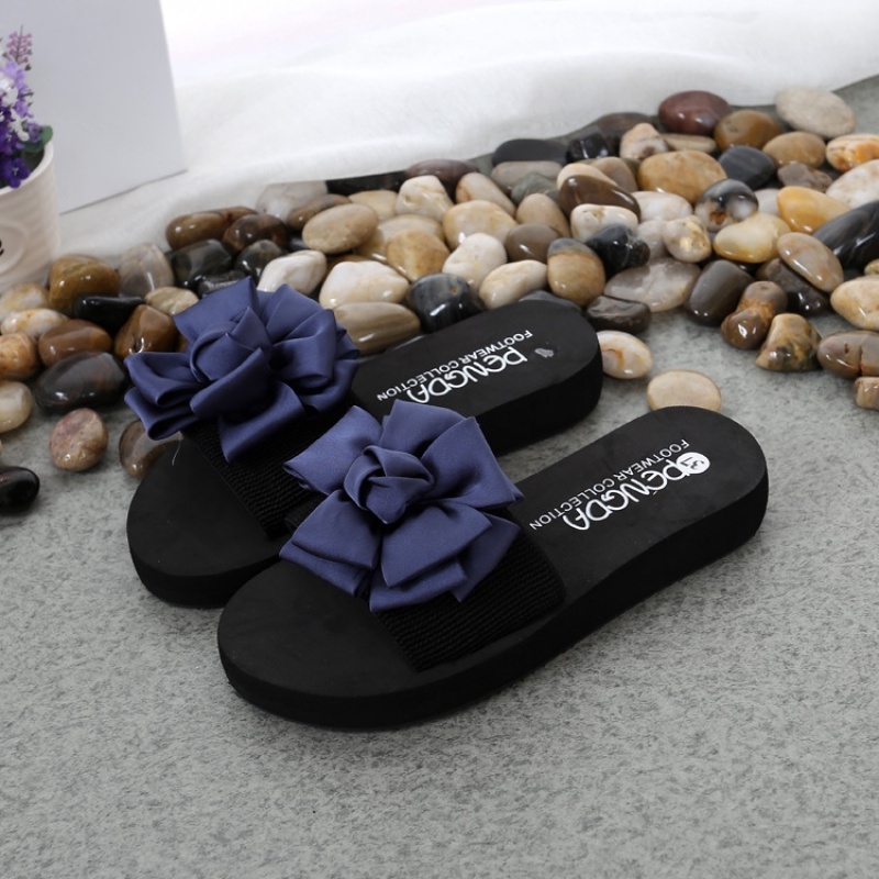 Dép quai ngang đính hoa thời trang nữ tính