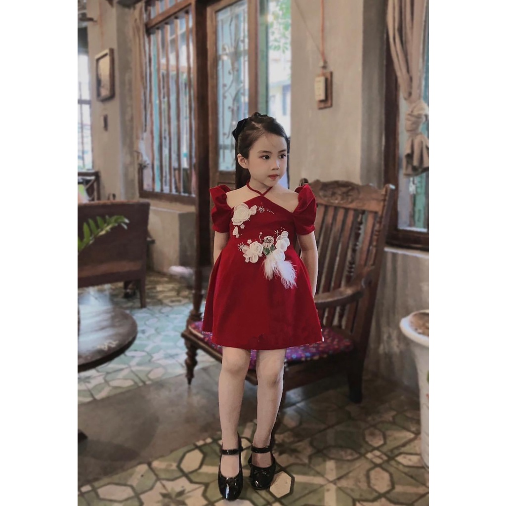 Váy nhung đỏ bé gái cổ yếm thêu chim gắn hoa nổi , đầm bé gái 5-35kg Holababy V119