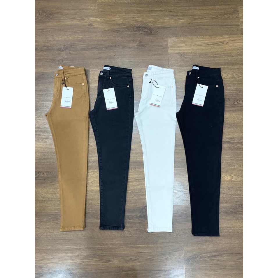 Quần jeans ôm Tô My thời trang
