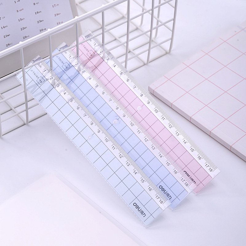 Thước Kẻ 18cm Trong Suốt Deli Bằng Nhựa Dành Cho Học Sinh