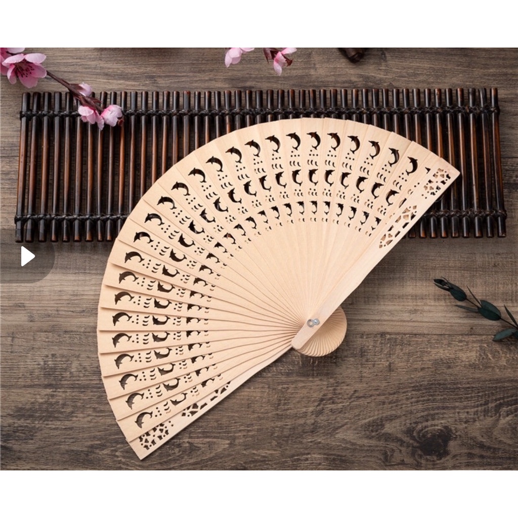 Quạt gỗ xếp làm trang trí tháp bánh,tháp nước, trang trí oản ,trang trí khung treo,kiểu dáng cổ điển độc đáo