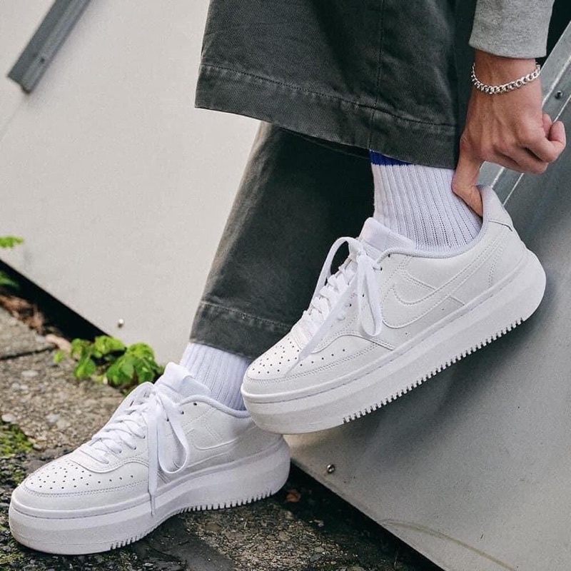 GIÀY THỂ THAO COURT VISION ALTA