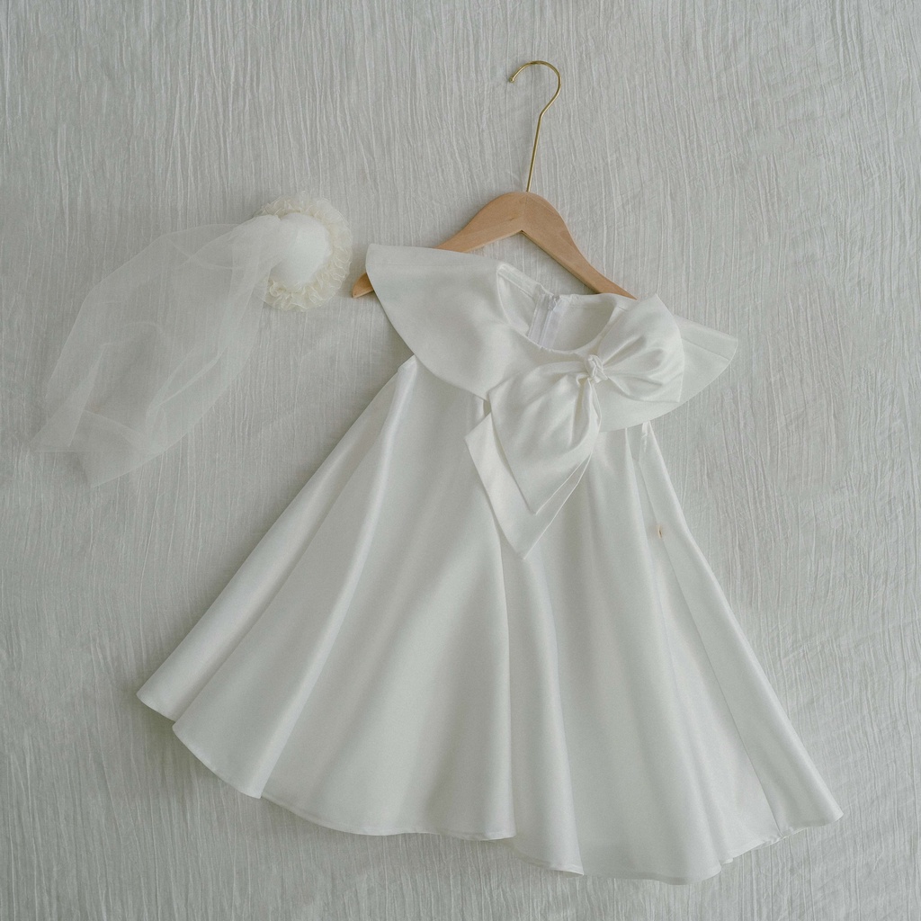Váy xinh cho bé gái Sora.bébé Ivy Cream Dress chất liệu tafta cao cấp phối nơ bản to