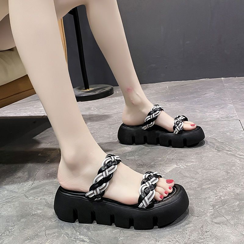 Dép Sandal Đế Dày Phong Cách Mới Thời Trang Mùa Hè Cho Nữ