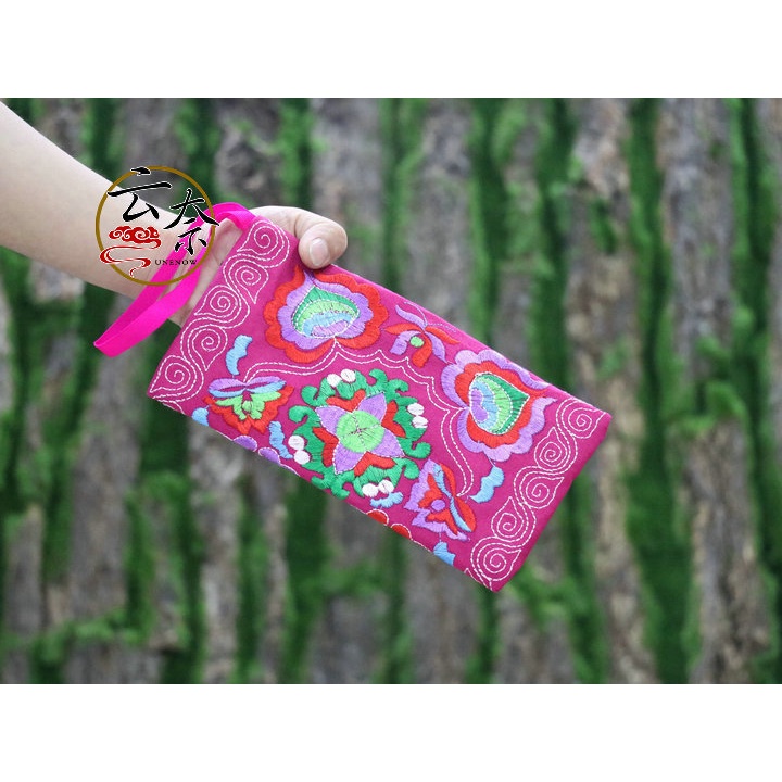 Ví Cầm Tay Họa Tiết Sọc Thời Trang 2023 2N031