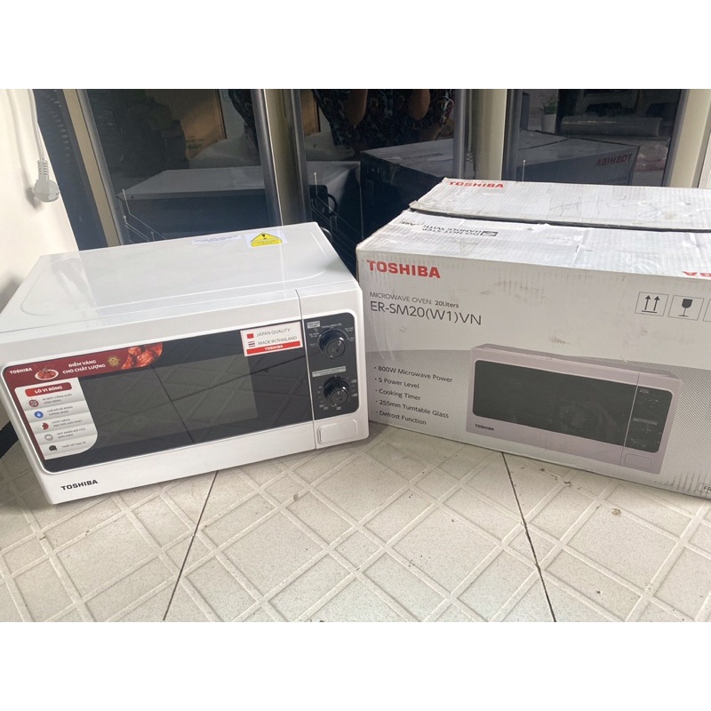 Lò vi sóng Toshiba ER-SM20VN 20 lít MADE IN THÁI LAN