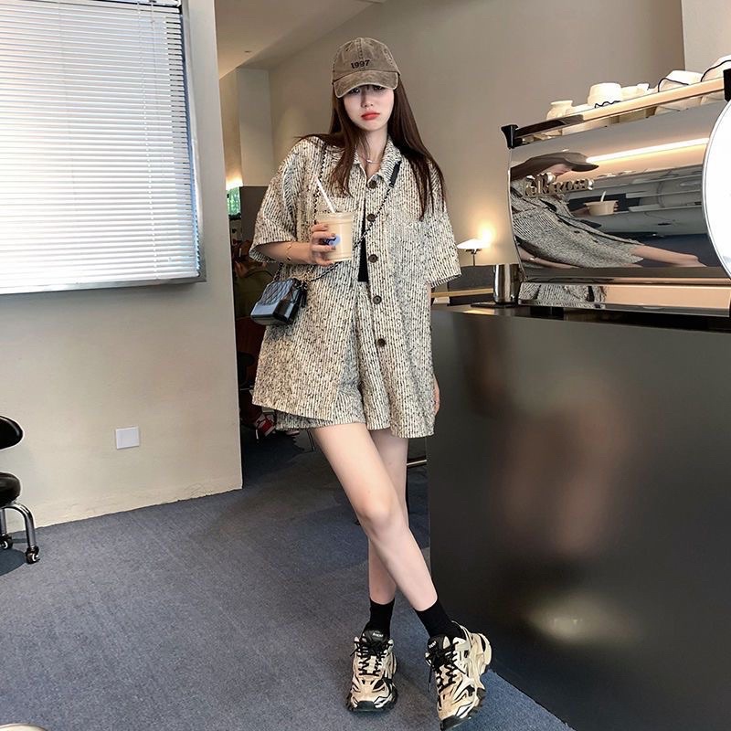 Set áo sơmi short hoạ tiết xước mặc HÈ