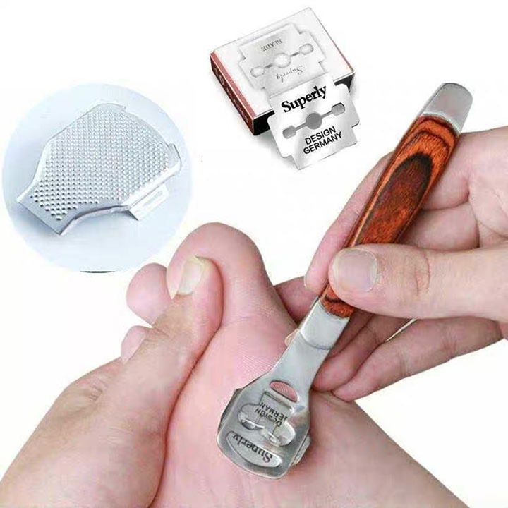 Dụng cụ chà mài gót chân inox tẩy da chết bằng tay tiện lợi - T2K Shop
