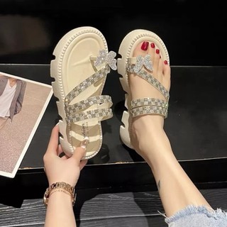 Dép xỏ ngón đính đá thời trang hồ điệp Hottrend 2023 !