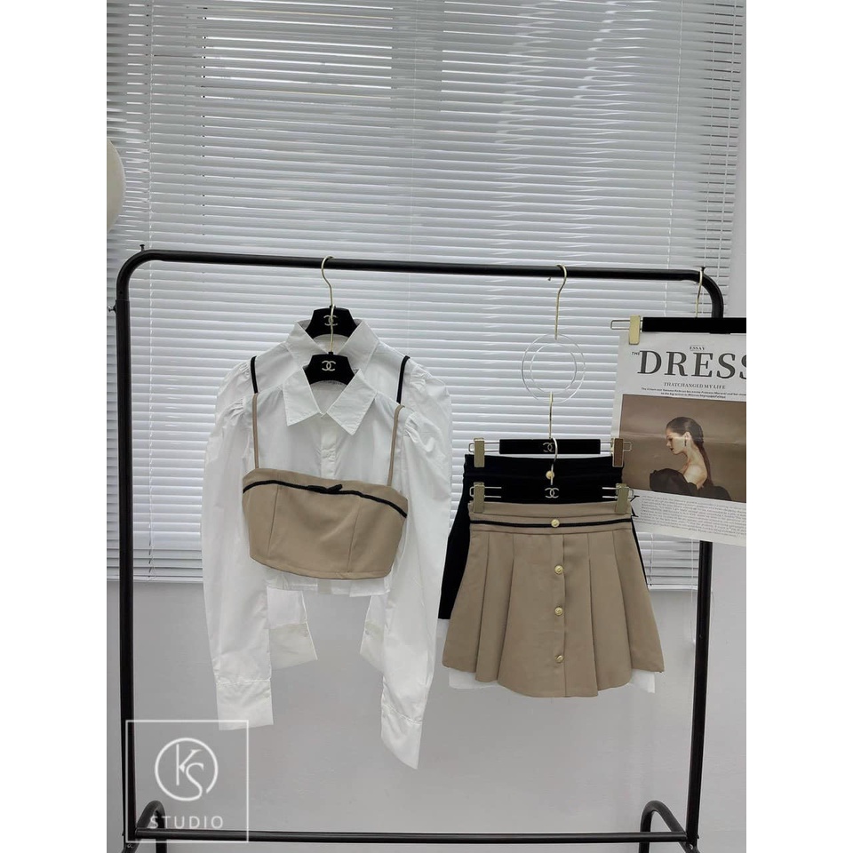 Sét áo sơ mi kèm áo 2 đây+ chân váy cúc vàng cạp cao