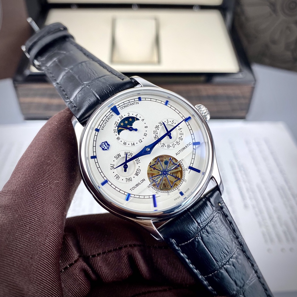 Đồng hồ Nam Vacheron trăng sao size 40mm chạy cơ automatic máy nhật vàng dây da kim xanh vỏ trắng