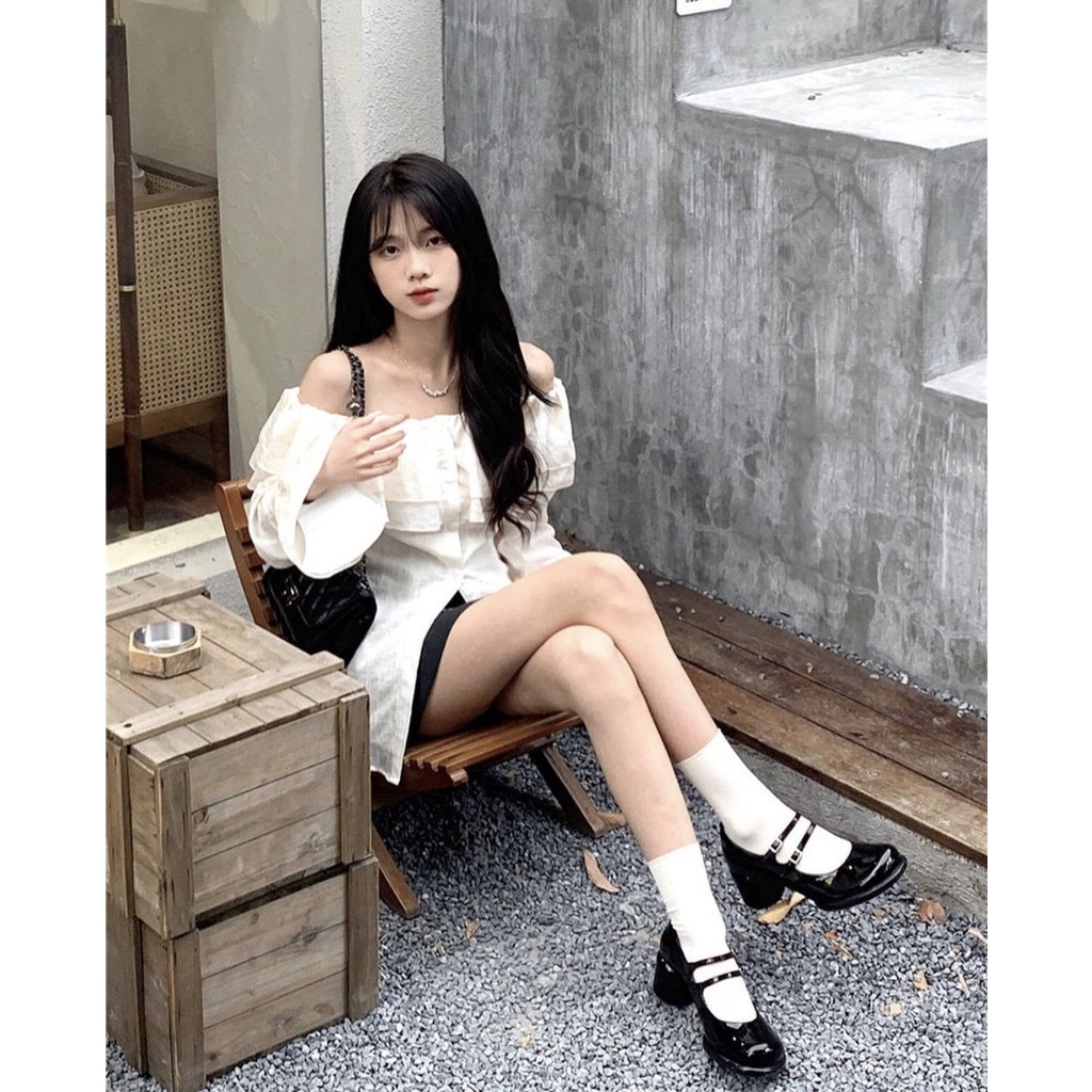 -   Quà tặng sinh nhật, bạn gáiÁo sơ mi trễ vai loại 1 tay dài loe