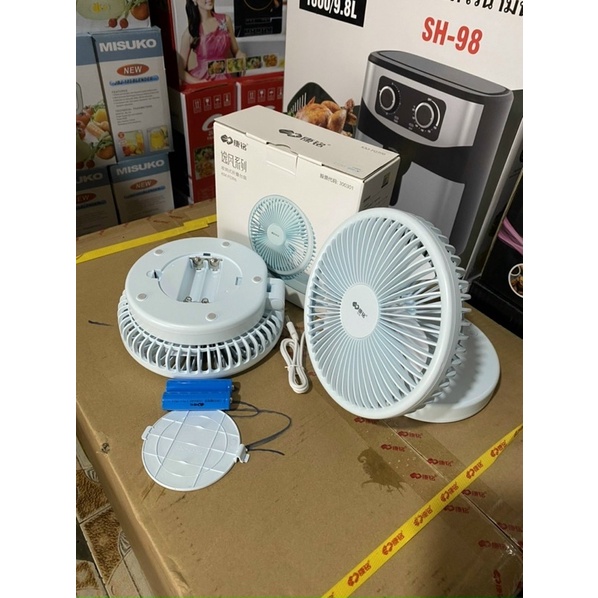 Quạt tích điện ,siêu mát siêu lâu,loại pin to tím xịn tích 4-15 tiếng nếu sạc dâyd