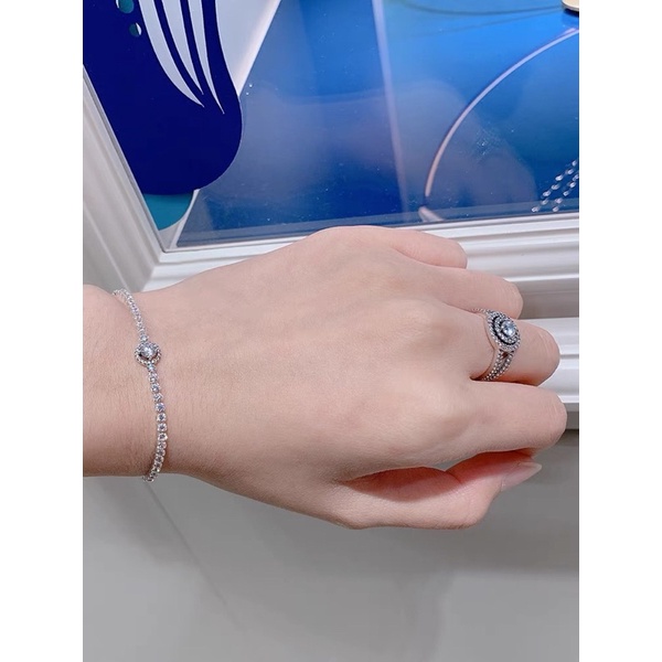 Vòng tay Pandora đính đá