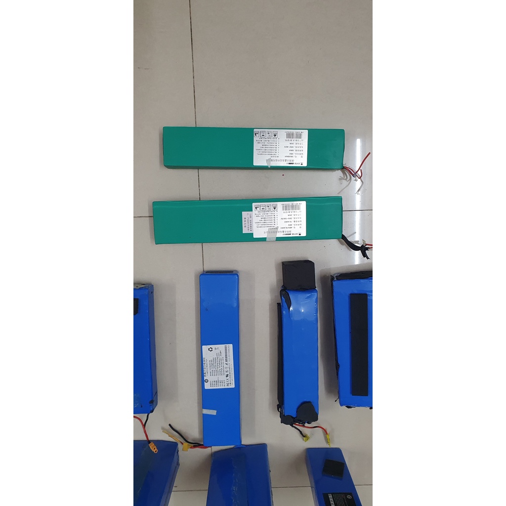 Pin Lithium tháo xe mới 100%