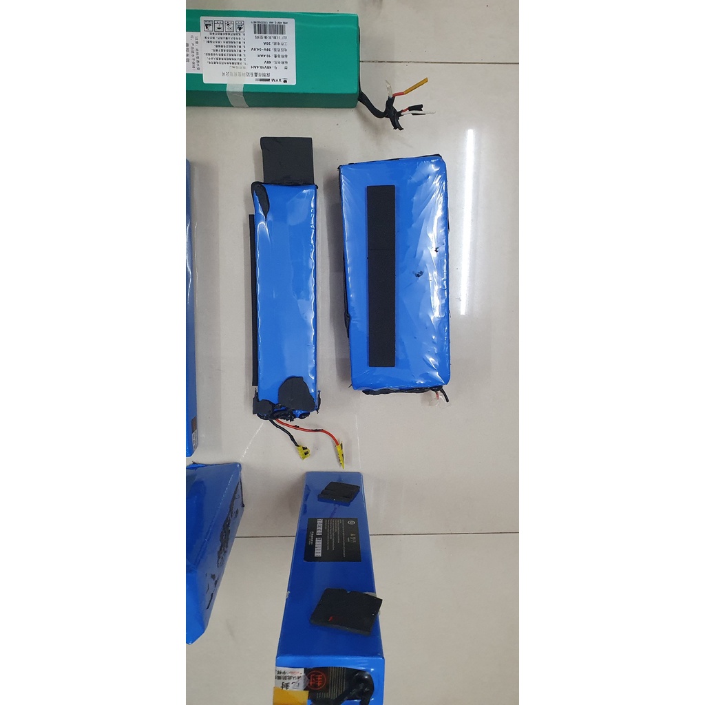 Pin Lithium tháo xe mới 100%