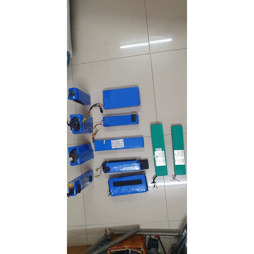 Pin Lithium tháo xe mới 100%