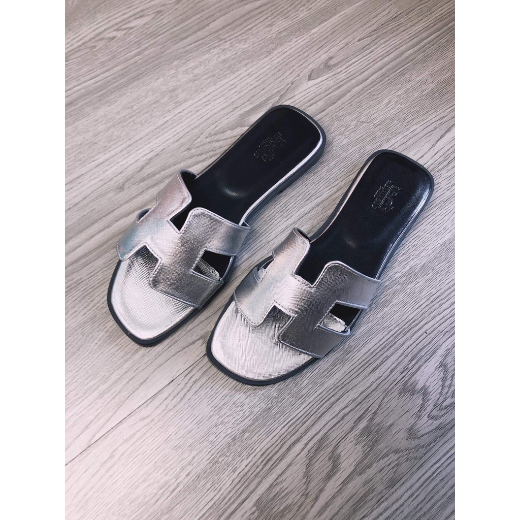 Dép HM bạc xước- Xịn - hàng đẹp model 2023 - Ảnh chụp thật