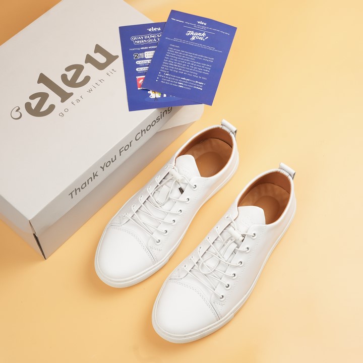 Giày Nam, Sneaker ELEU Da Bò Nappa Màu Trắng Đế Cao Su Kiểu Dáng Trơn Dây Rút