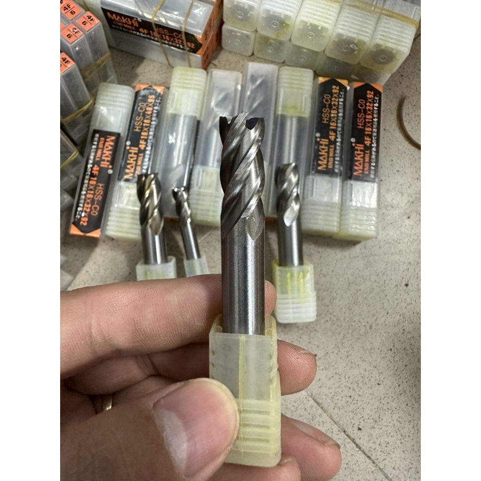 Mũi phay ngón HSS 4 me , hãng MAKHI -ĐL Mới