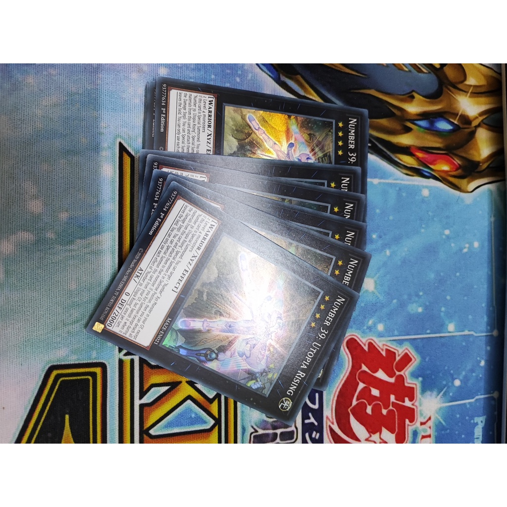 1 lá thẻ bài Number 39: Utopia Rising - MAZE-EN021 - Super Rare 1st Edition