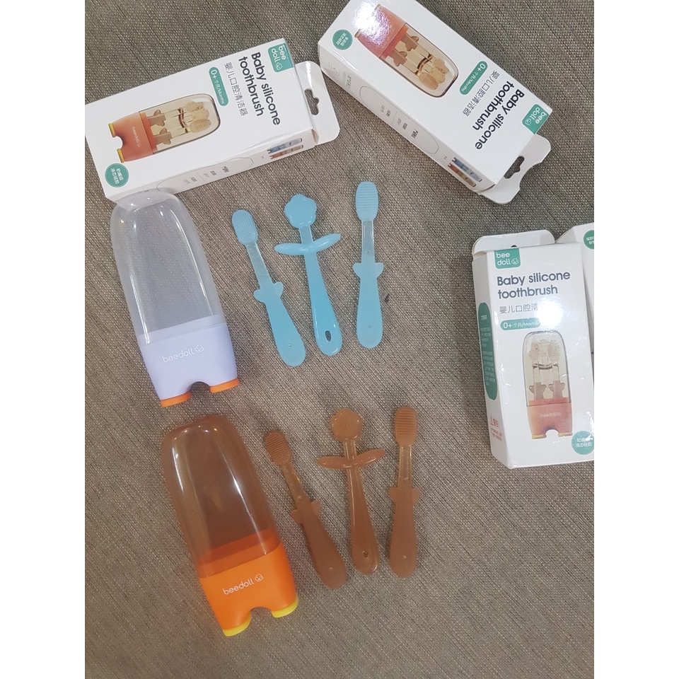 BỘ BÀN CHẢI ĐÁNH RĂNG+CHÀ LƯỠI+GẶM NƯỚU SILICON BEEDOLL CHO BÉ SS-18 THÁNG