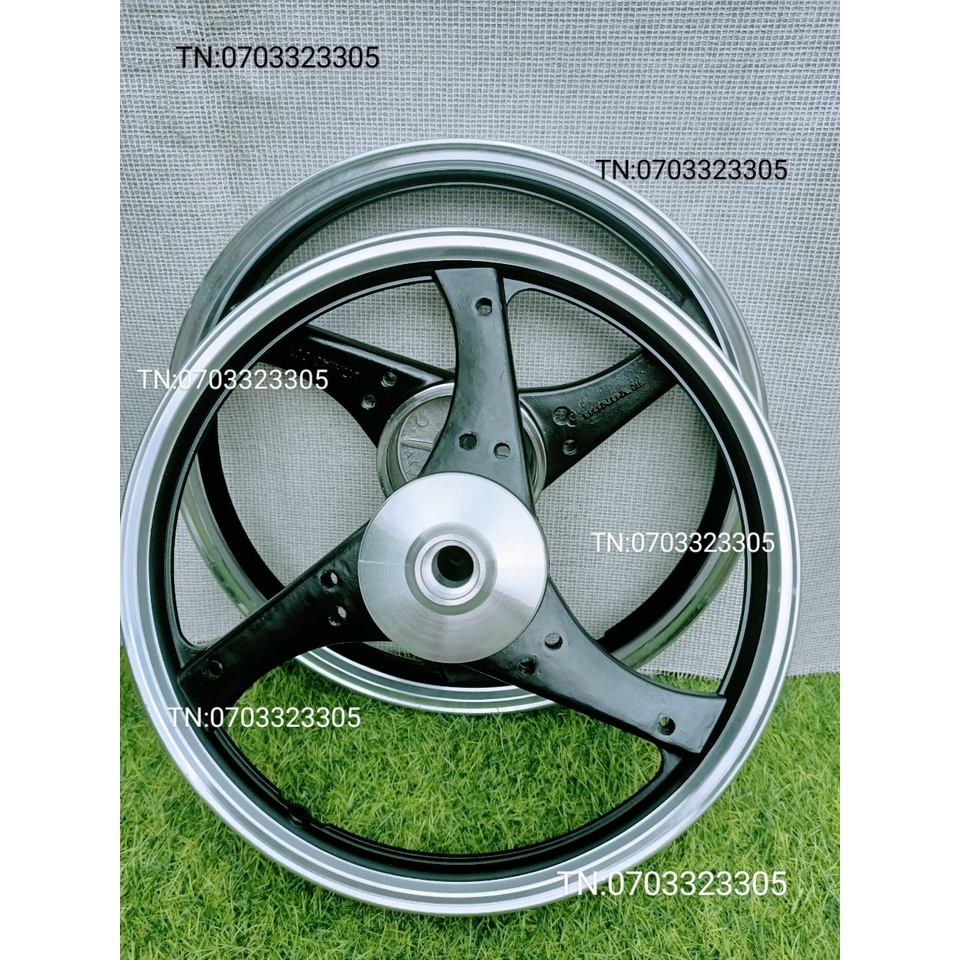 CẶP BÁNH MÂM 3 CÂY  3D  HONDA GẮN XE WAVE DREAM TRƯỚC SAU ĐÙM VÀ CÁC DÒNG XE KHÁC .