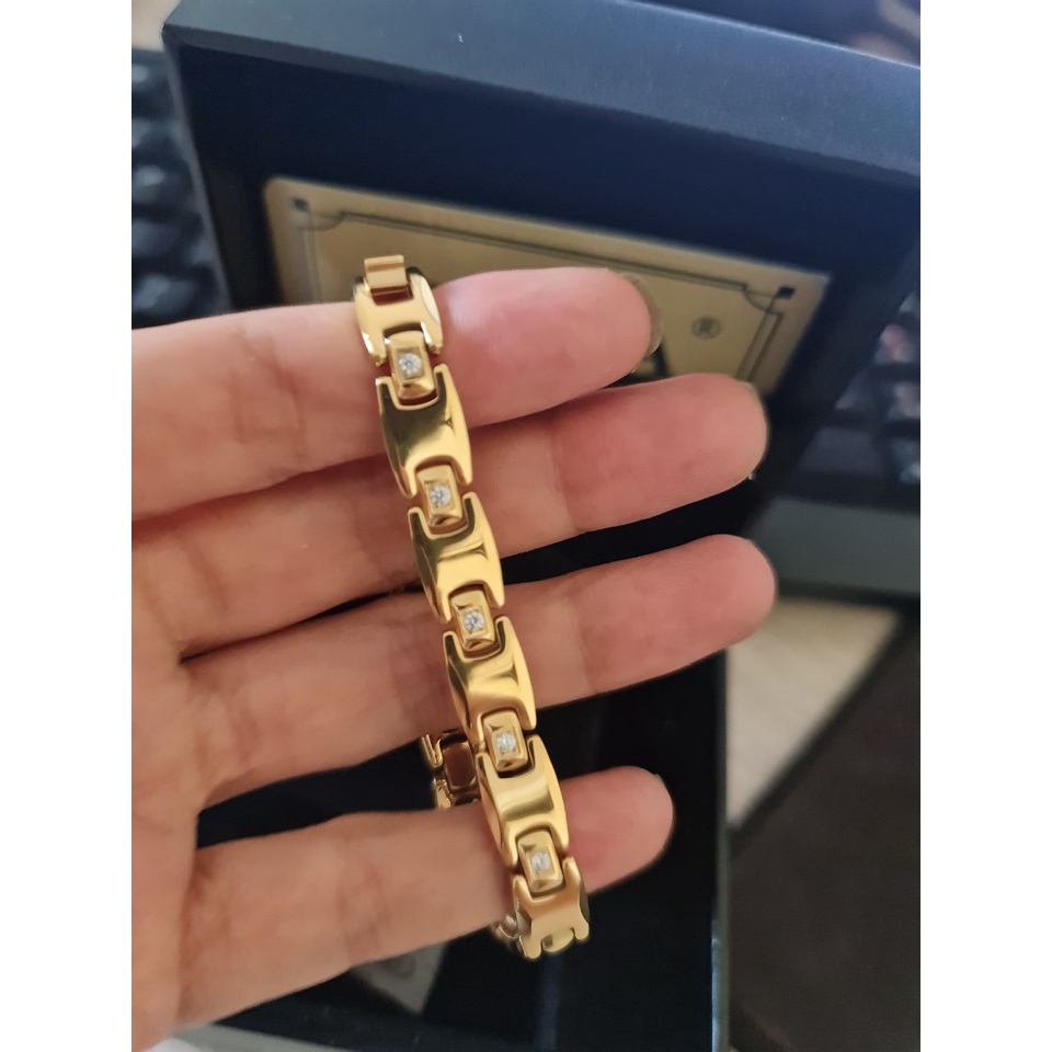 Vòng điều hòa huyết áp Sakura - TM Nhật Bản