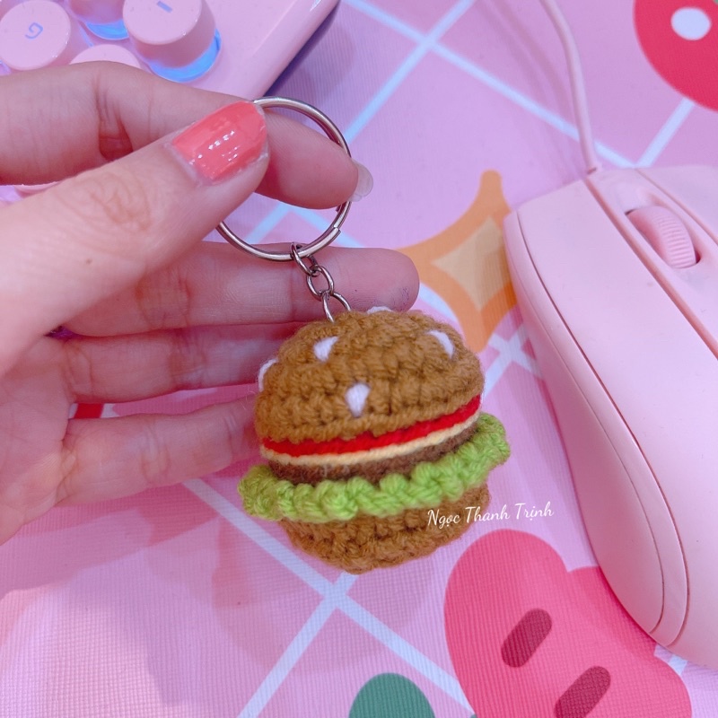 Bánh Hamburger 🍔 bằng len, móc khoá len, quà tặng 🎁 handmade💕