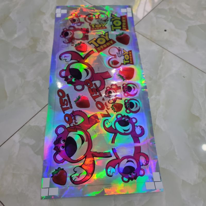 Combo sticker logo gấu dâu hồng dễ thương 7 màu 20x60cm trang trí xe máy