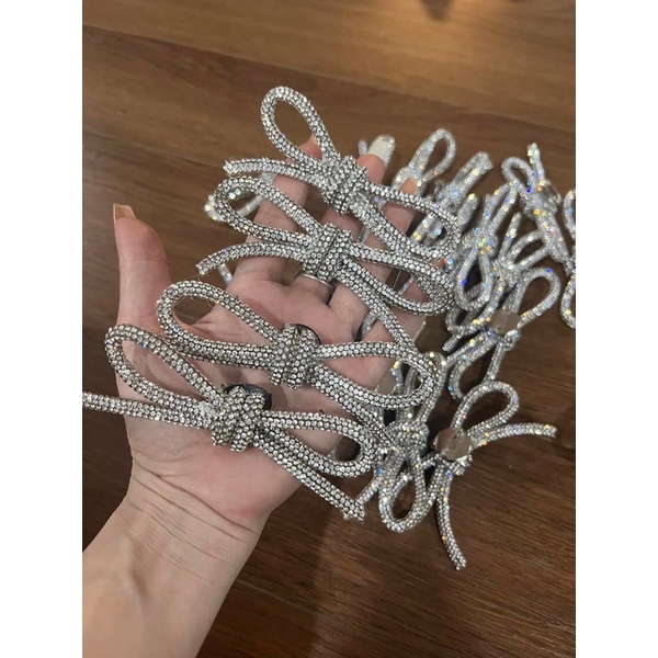 Tag cài dây đính đá