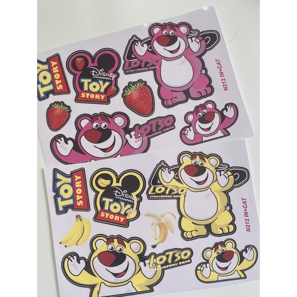 Set 7 logo tem gấu dâu, gấu Lotso đủ màu có sẵn keo dán.