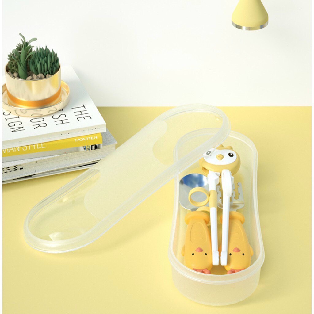 Set Đũa Thìa Nĩa Có Hộp Đựng Cho Bé Hình Chú Gà Xinh Xắn