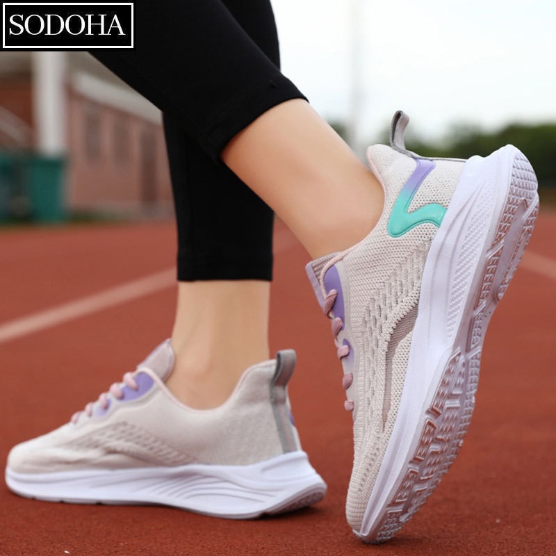 Giày Sneaker Nữ SODOHA SDH68