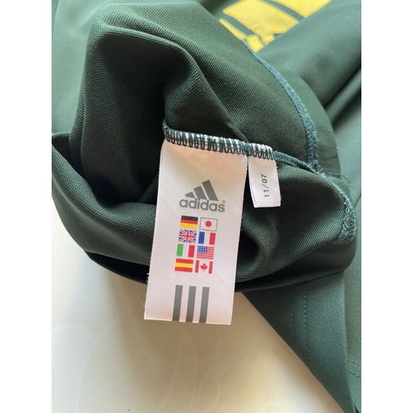 Thun thể thao hiệu Adidas 225883 Size S chính hãng