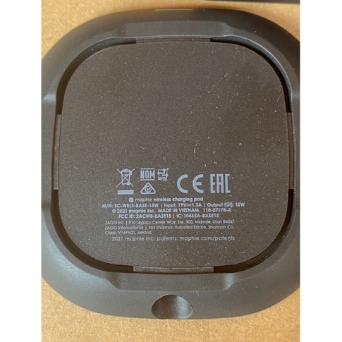 Đế sạc nhanh không dây 15w chính hãng Made in Vietnam