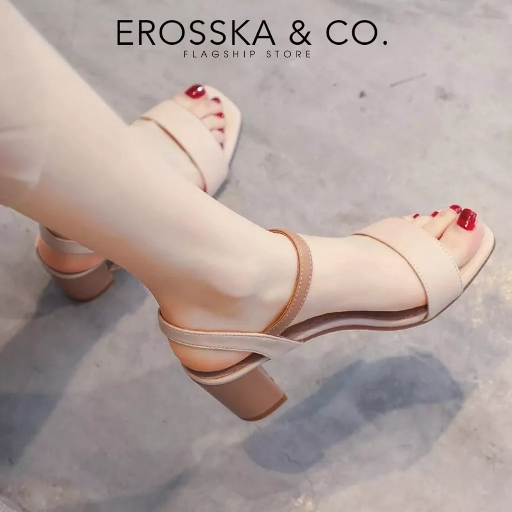 Erosska - Giày sandal nữ mũi hở phong cách thanh lịch cao 7cm màu kem phối bò _ EB059