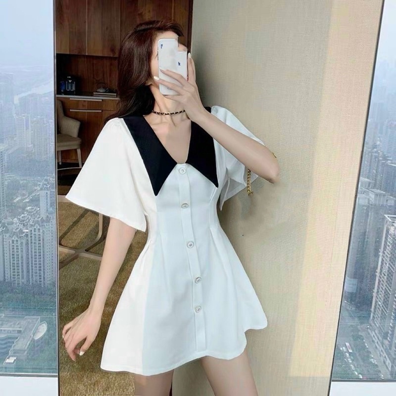 Váy cổ nhọn (free ship)