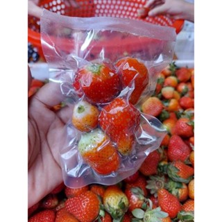 Dâu tây cấp đông túi nhỏ- Không chất bảo quản - Trái cây đông lạnh  - [Chỉ giao HCM]