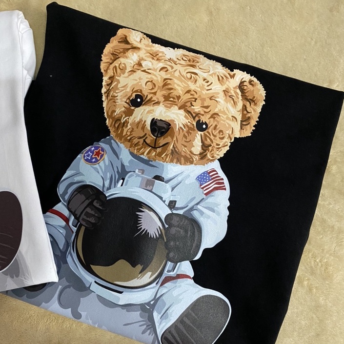 Áo Gấu B&W Studio - Màu: Trắng Đen Xanh Be, Vải 100% Cotton Dày Dặn, Thoáng Mát, Size S-XL,Form Rộng Unisex, Mã GAU060