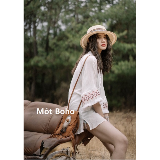 Áo khoác mỏng viền đỏ MÓT BOHO chất đũi thêu hoạ tiết phong cách Bohemian