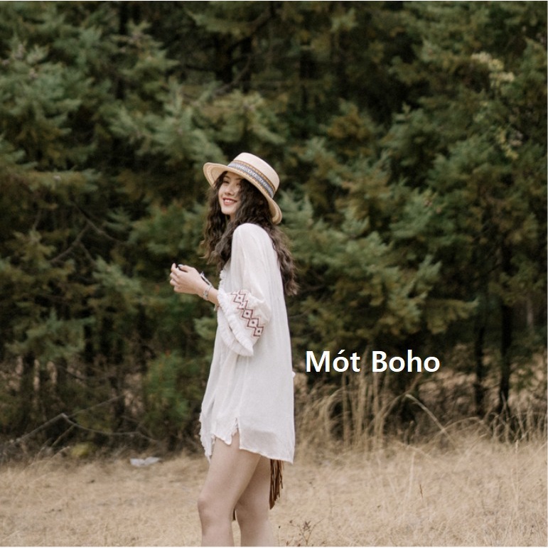 Áo khoác mỏng viền đỏ MÓT BOHO chất đũi thêu hoạ tiết phong cách Bohemian | BigBuy360 - bigbuy360.vn